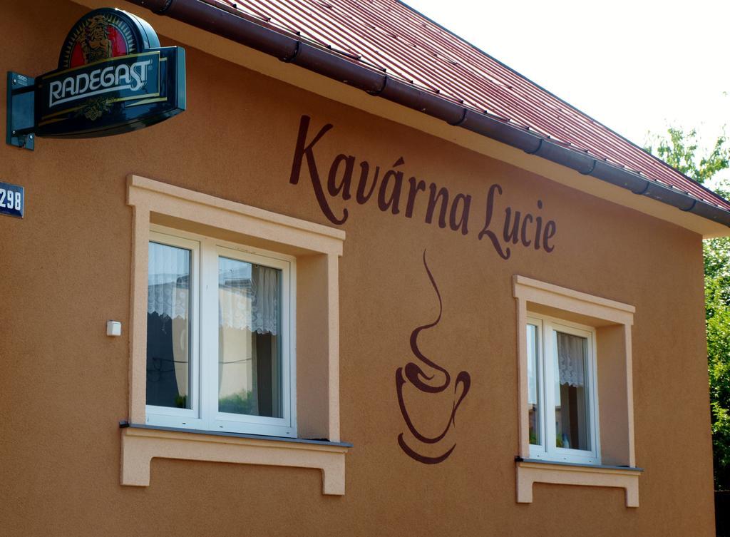 Kavárna Lucie s ubytováním Horni Terlicko Exterior foto